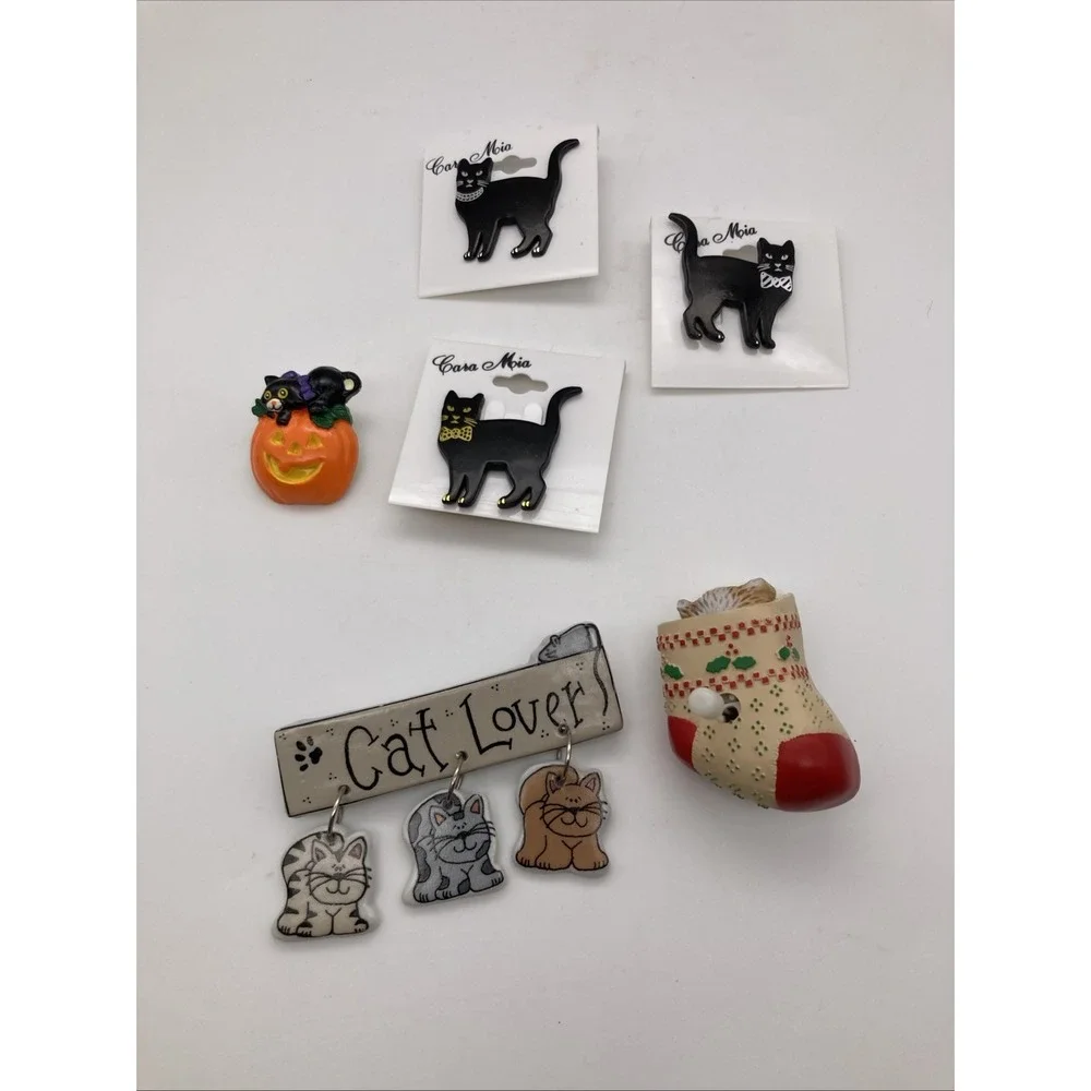 Lot Of 6 Cat Pins Stocking(Hallmark-Moves), Pumpkin, Black Cats, Cat Lover